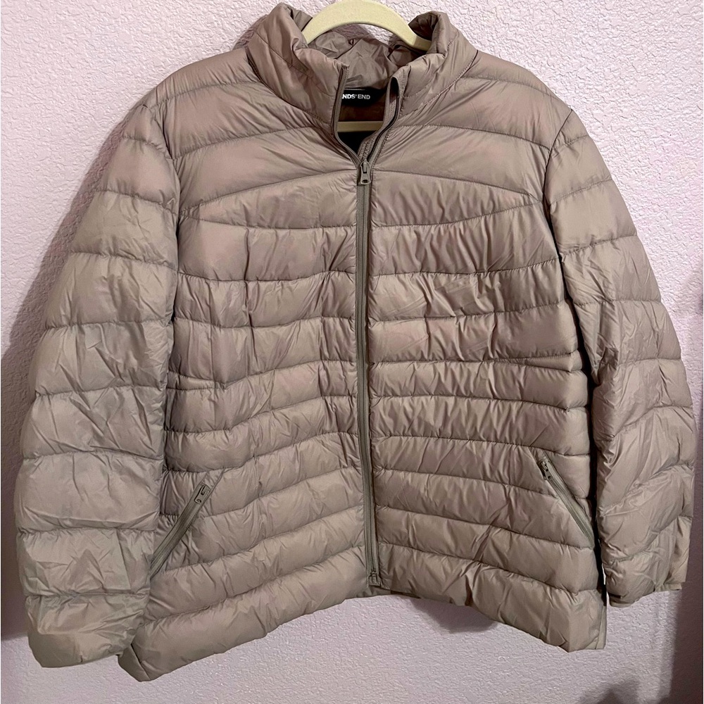 Lands’ End Women’s Plus Size Ultralight Packable Down Jacket Size 1X